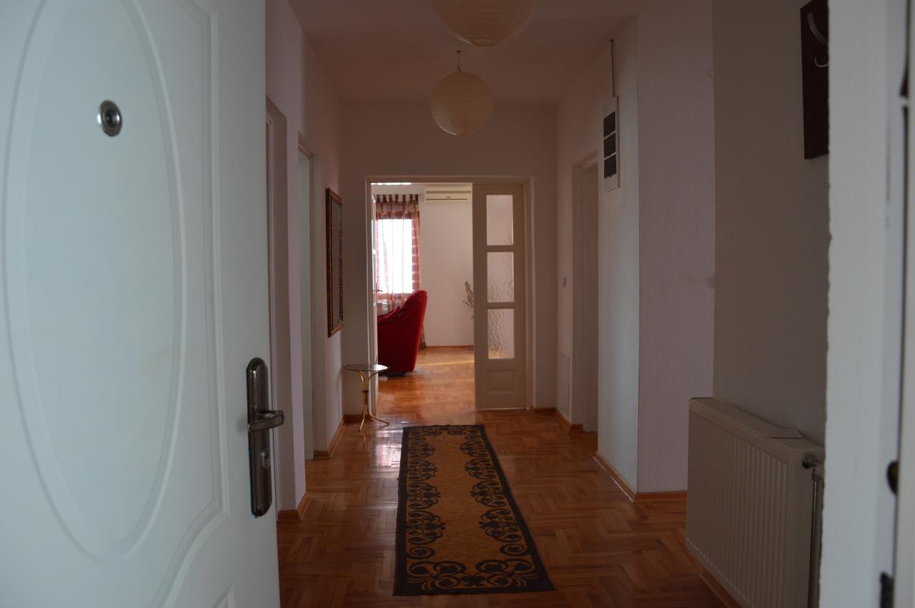 Poseidon Apartment Nis Exterior photo