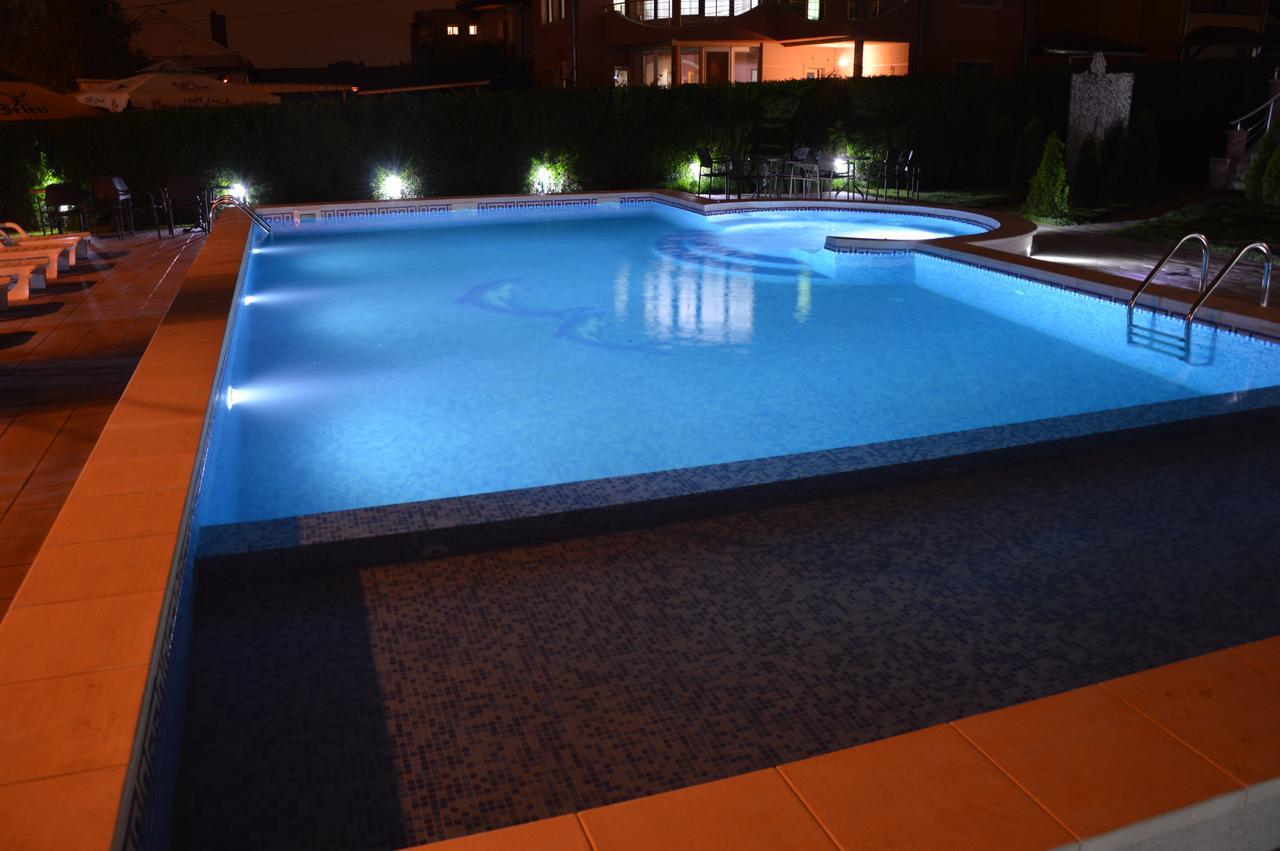 Poseidon Apartment Nis Exterior photo